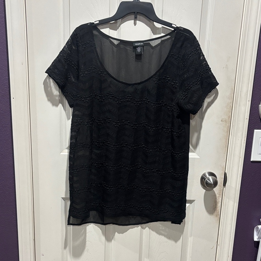 torrid Black Lace Scoop Neck Short Sleeve Top